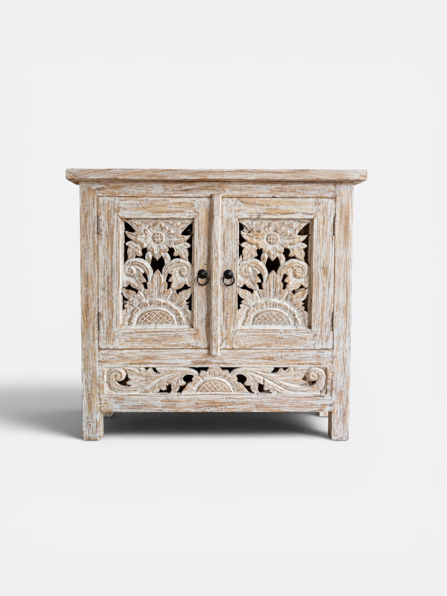 Petit buffet artisanal en teck blanchi – Nohé