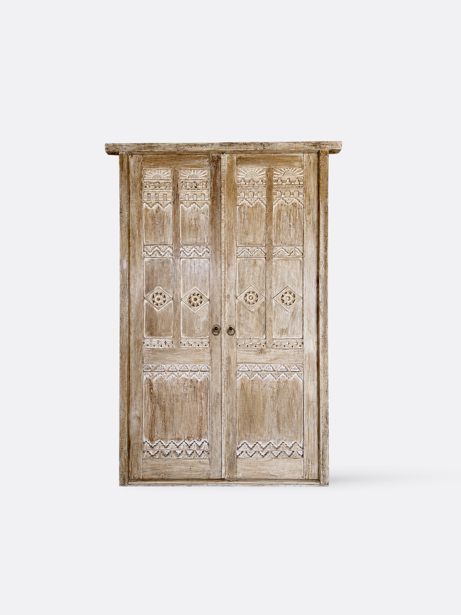 Armoire artisanale en teck blanchi – Zayana