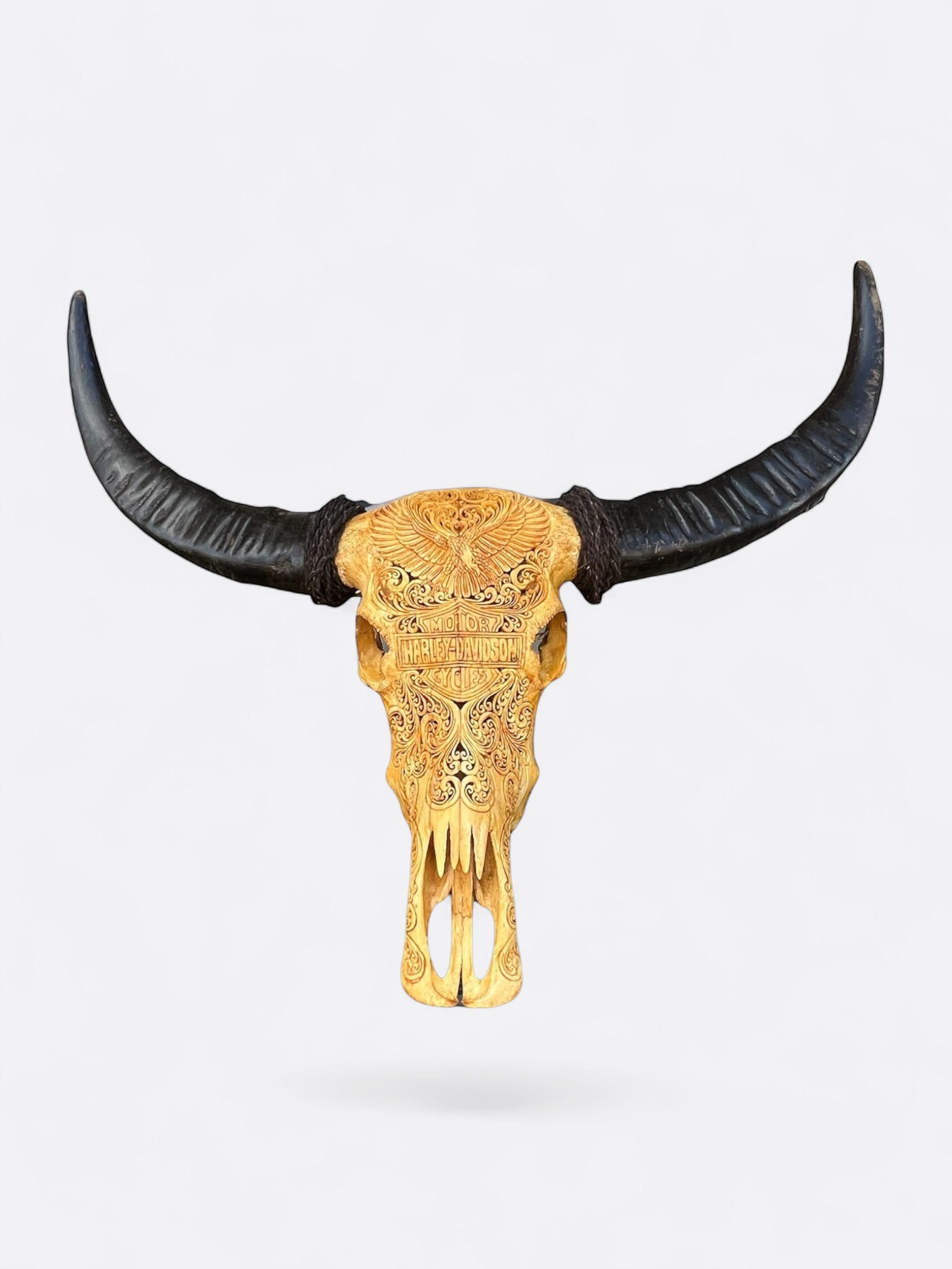 crane de buffle jaune sculpté a la main gravé harley davidson