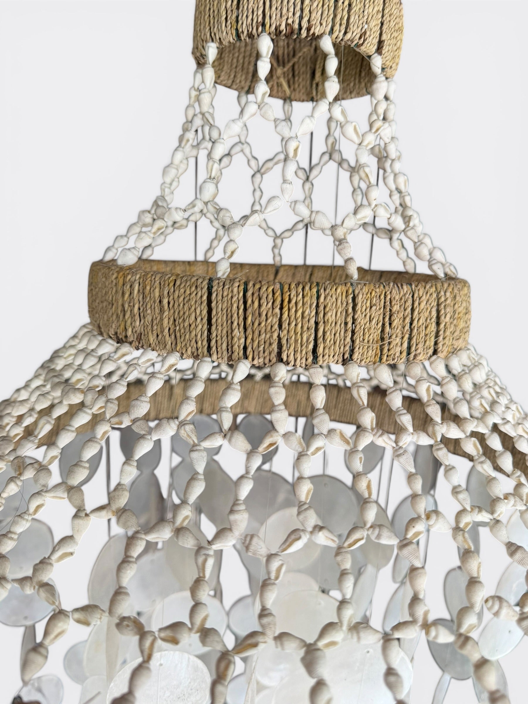 Grand Lustre balinais en nacre naturelle - Nayla