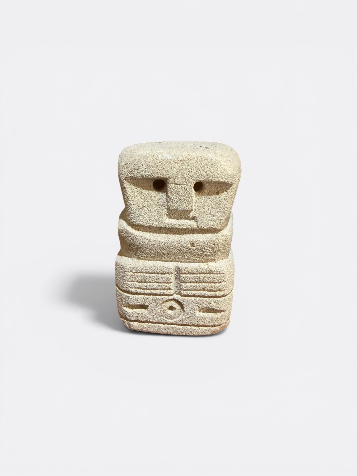Petite statue en pierre de Sumba - Madi