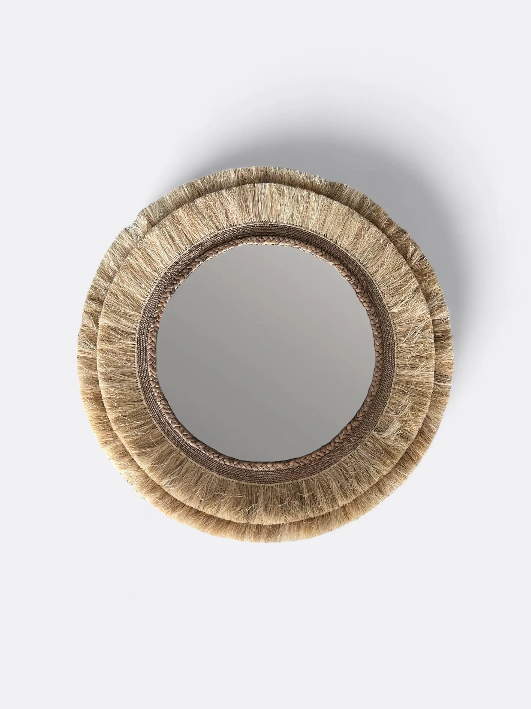 grand miroir rond mural en raphia beige artisanal fait main à bali