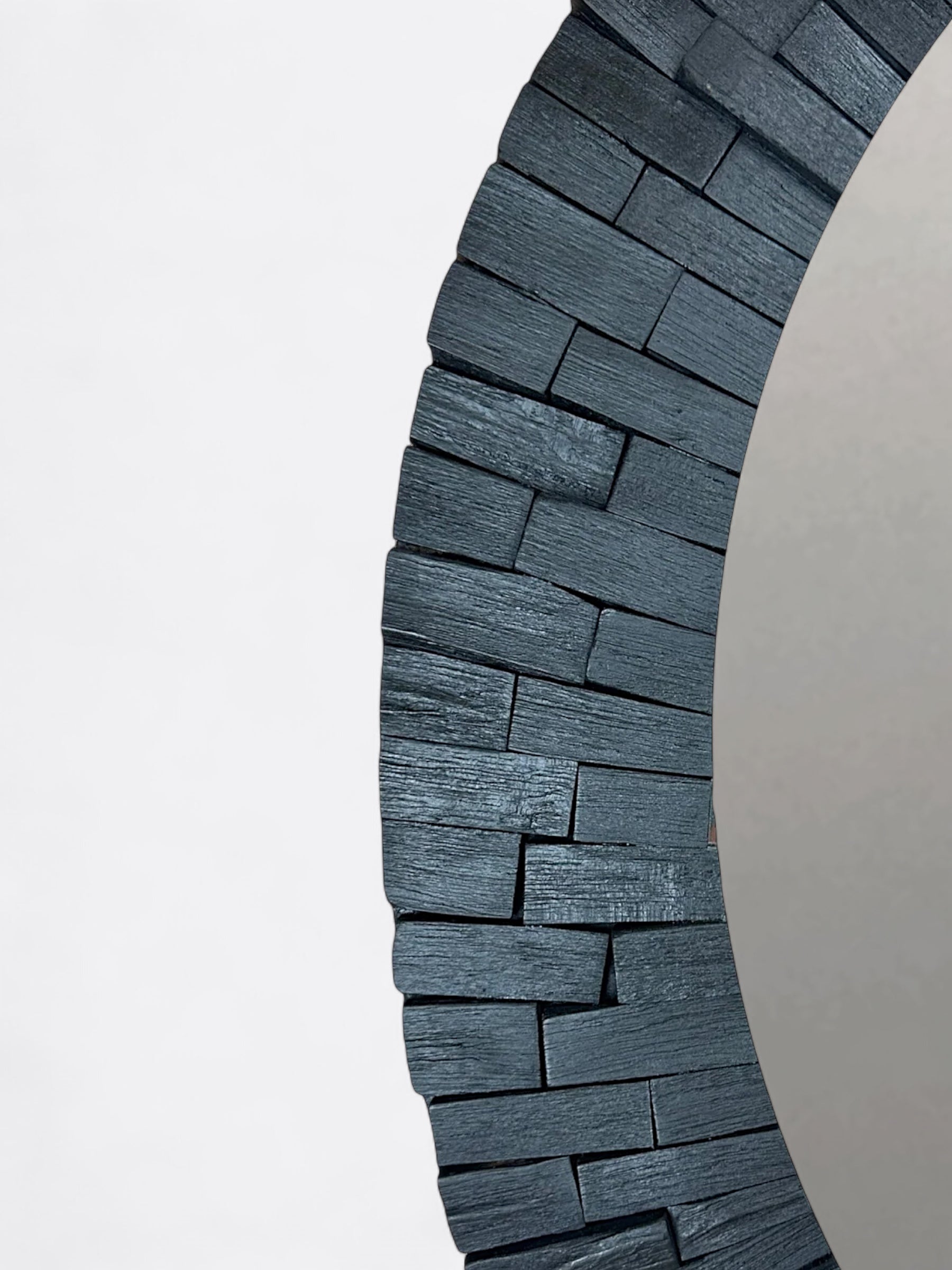 Miroir artisanal rond gris anthracite - Batu