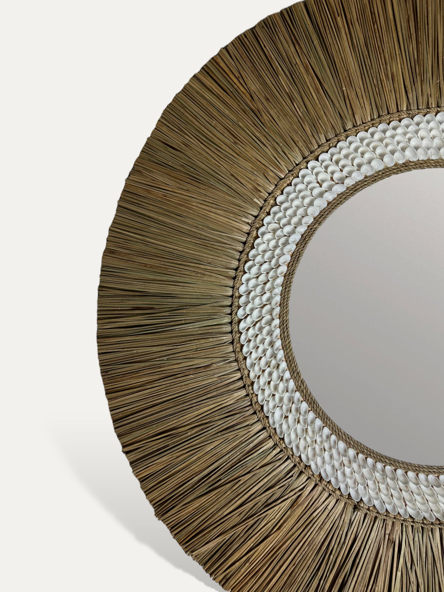 Miroir rond en coquillage - Minuty COKOHA