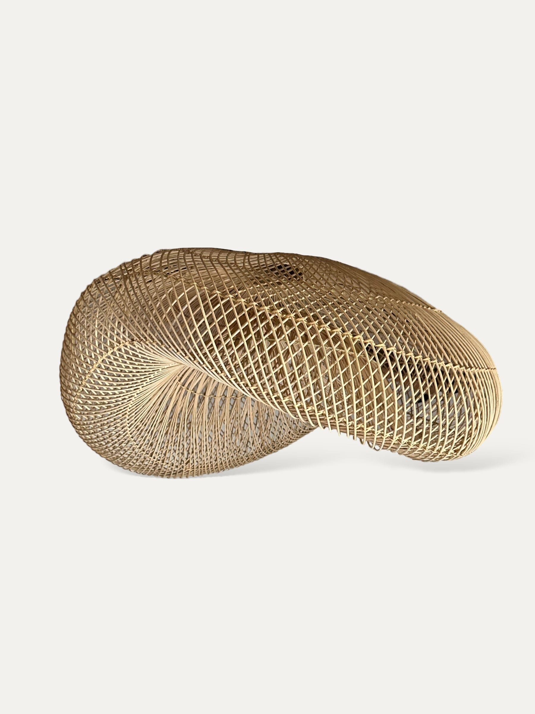 Suspension en rotin artisanale - Éclat exotique Cokoha