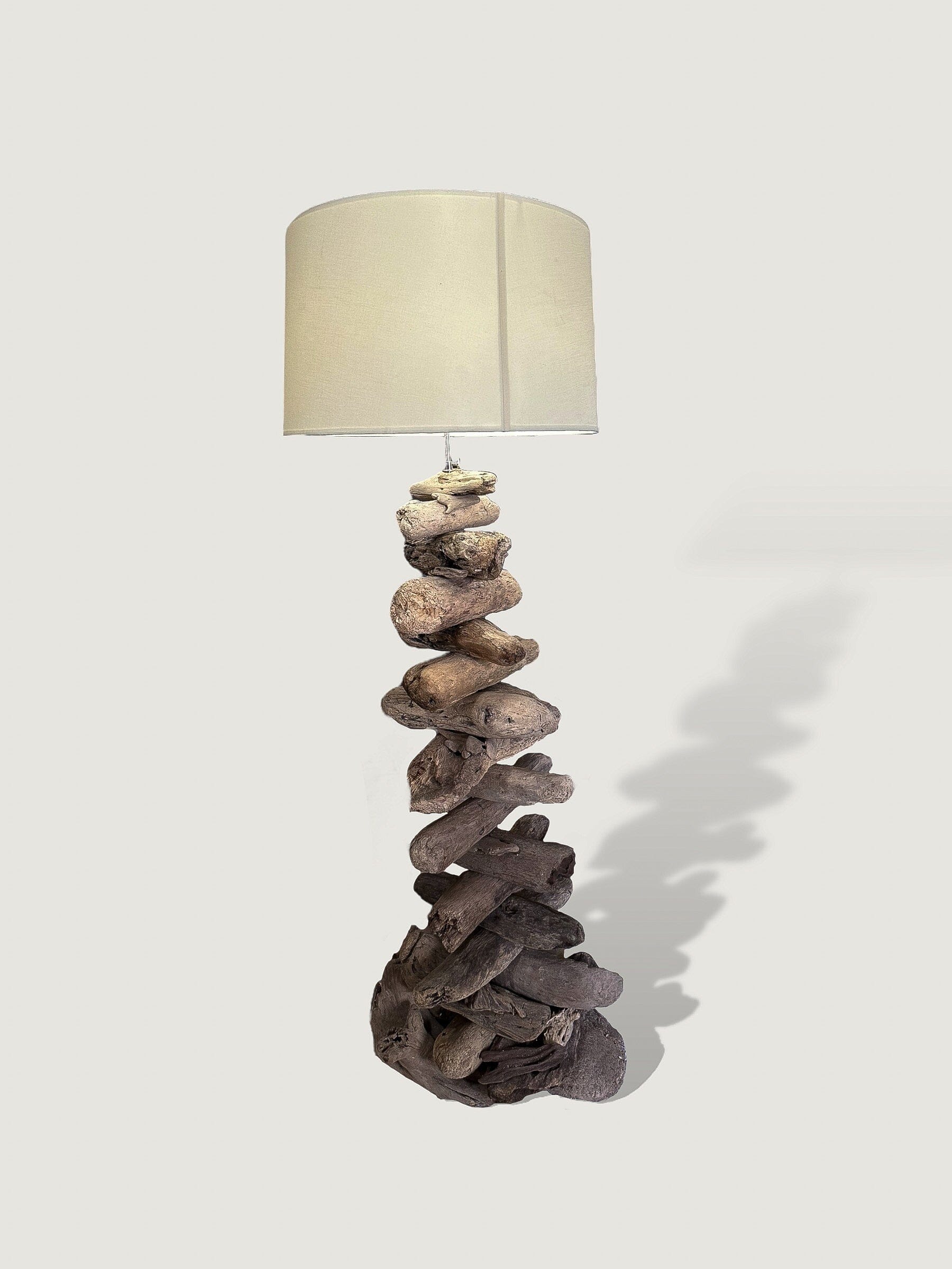 Lampe en bois flotté Bali - Purun COKOHA