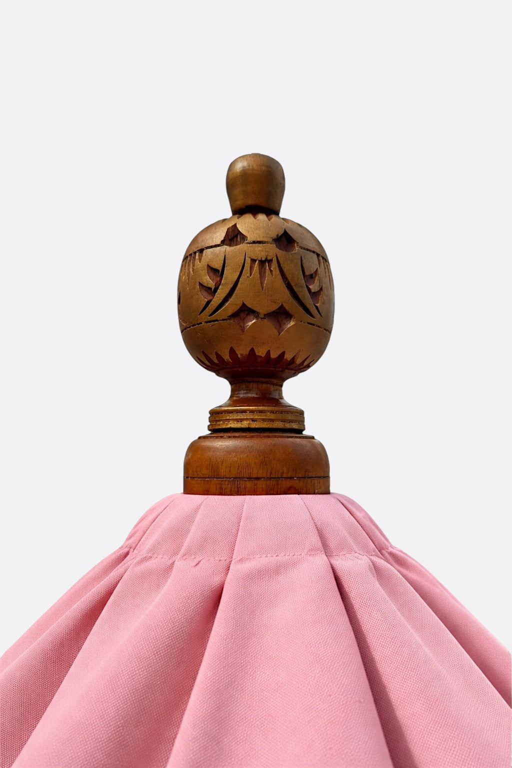 Parasol artisanal en coton imperméable et teck – Matahari Rose