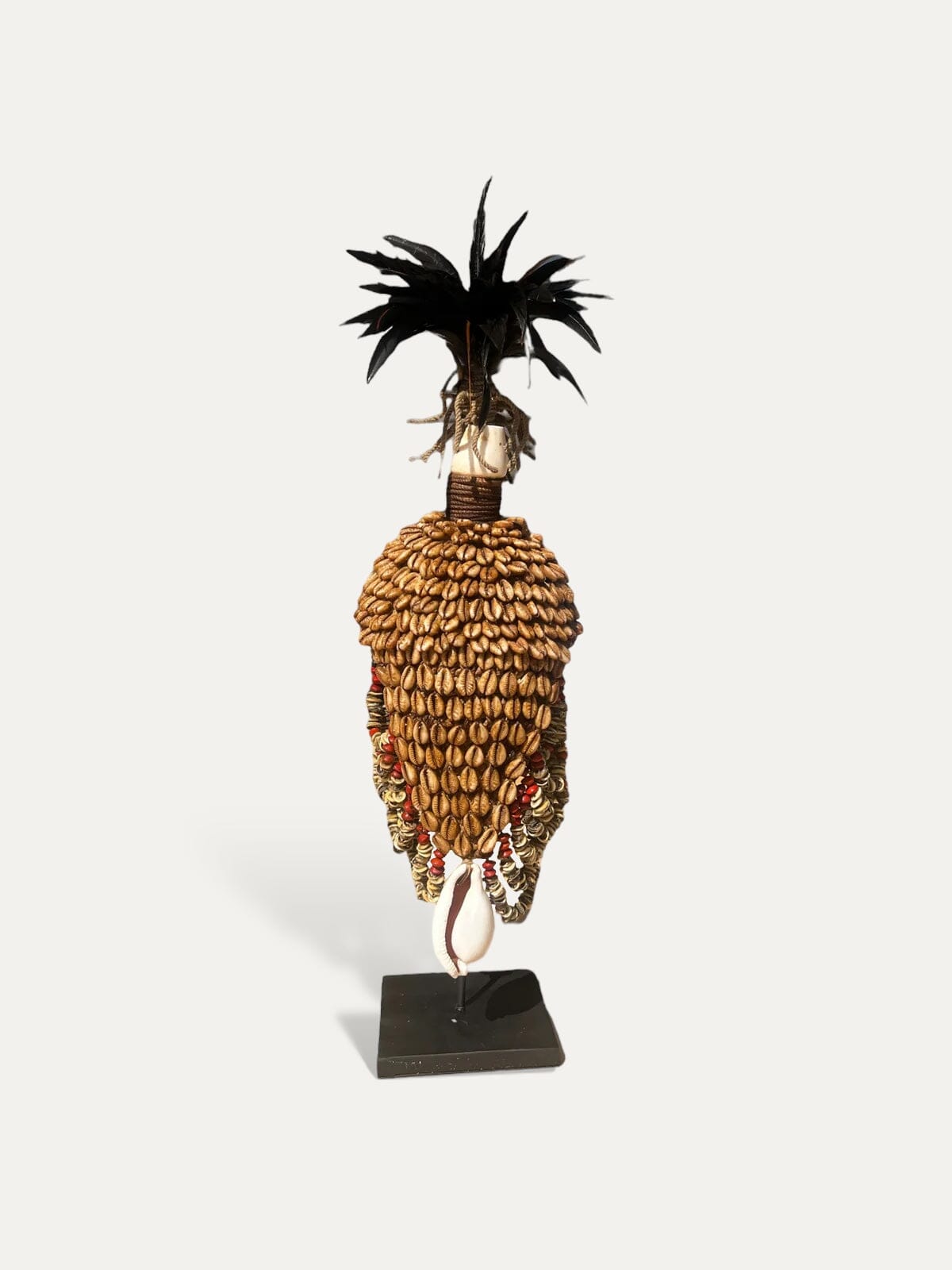 Casque Tyson, pièce d'art tribal de Bali