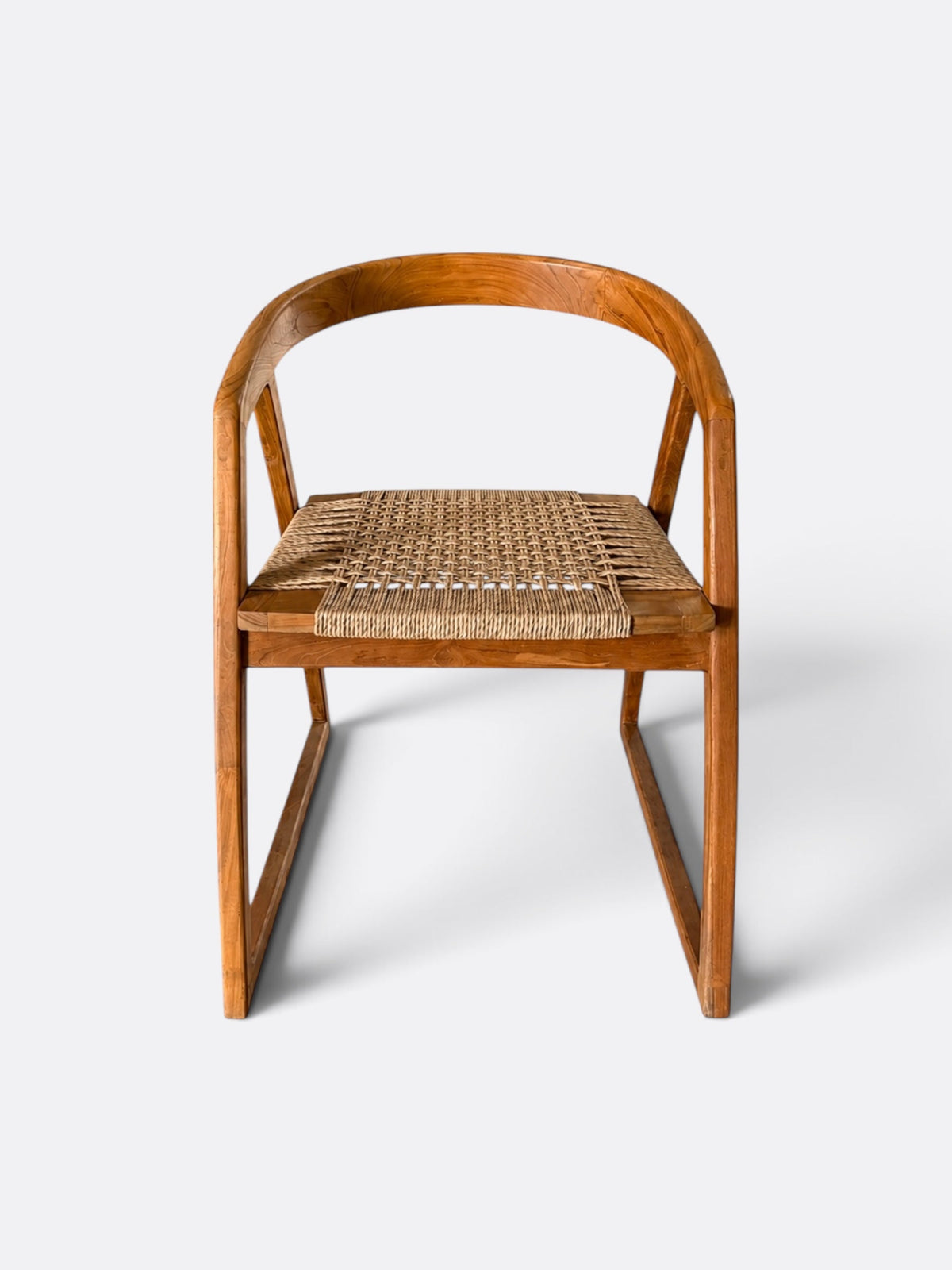 Chaise Kally en teck et cannage de rotin artisanale de Bali