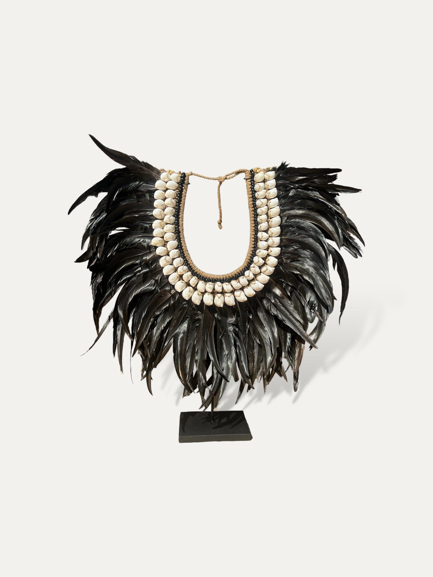 Collier en plumes et coquillages - Noah Cokoha