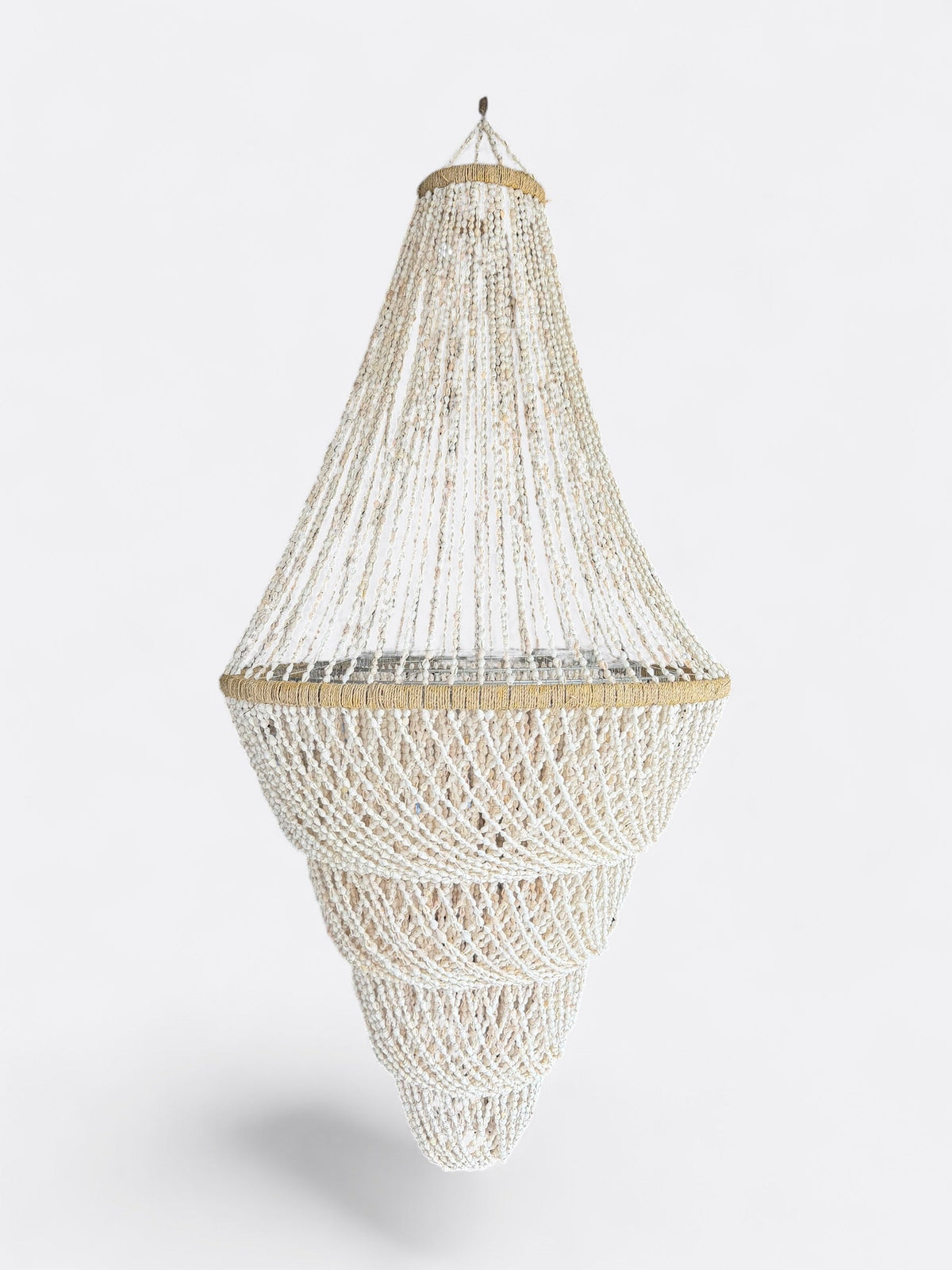 Lustre Sari dans sa grande taille, suspendu