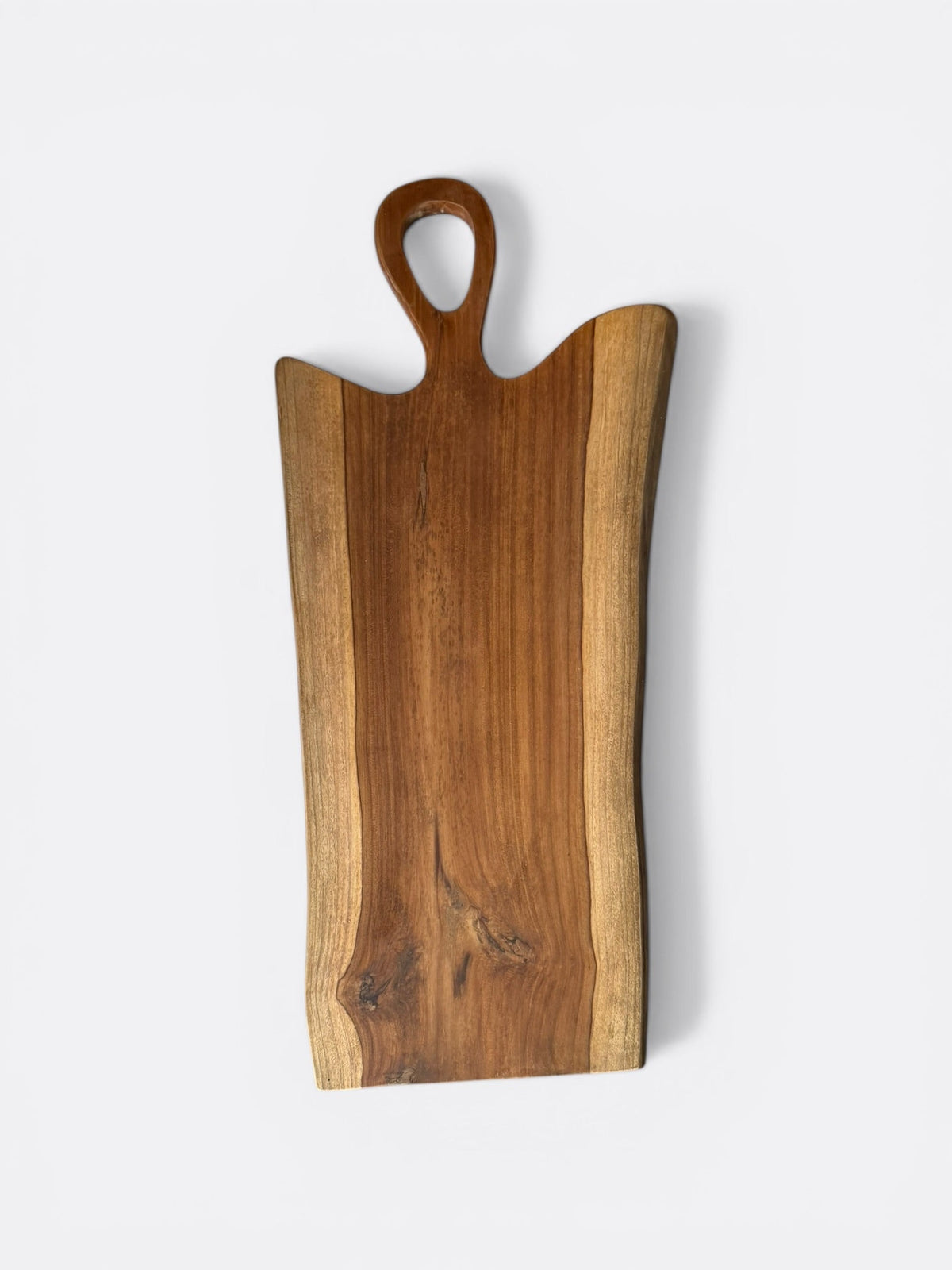 Grande planche en bois de teck, vue de face