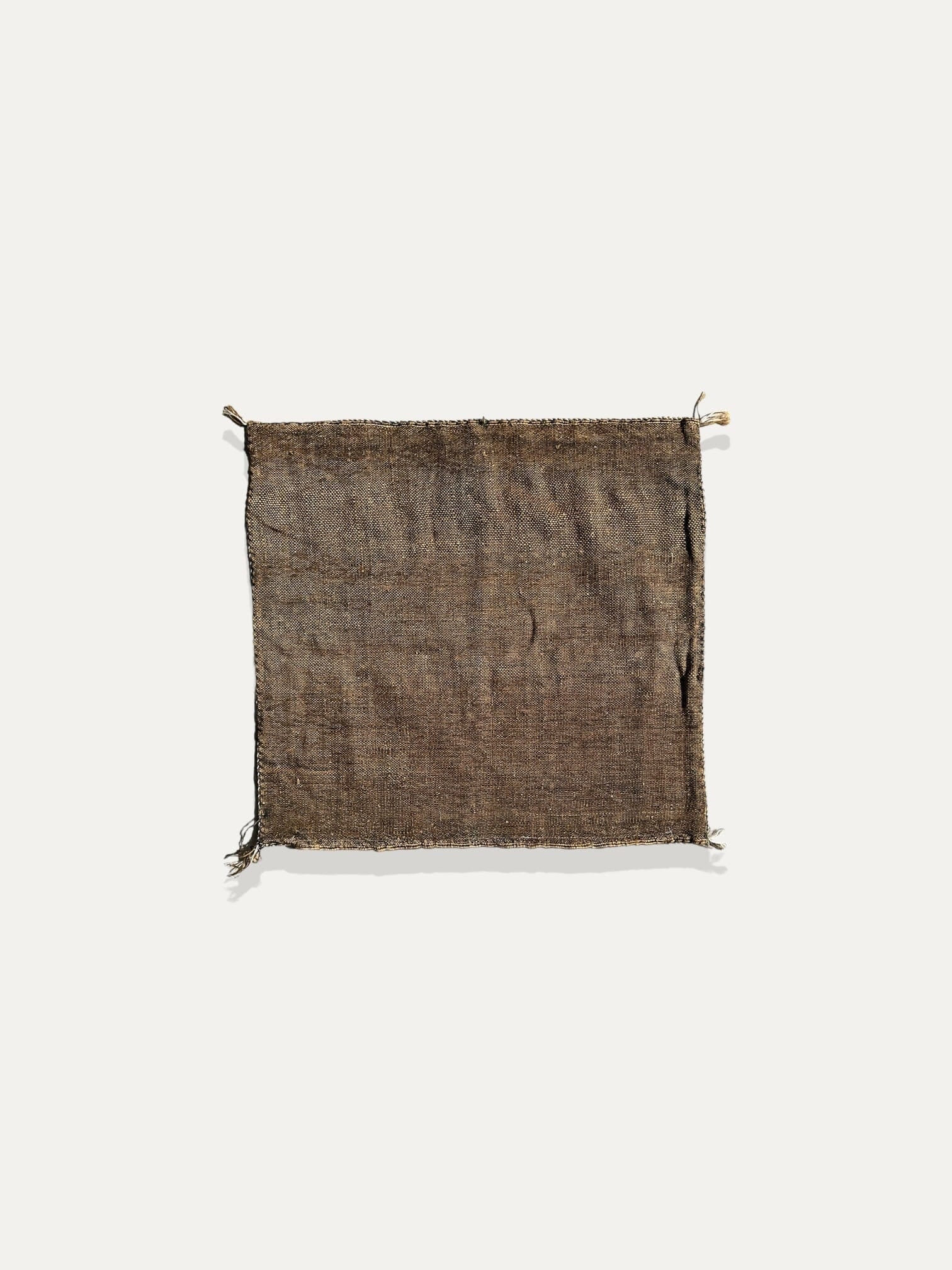 Housse de Coussin café et ocre en soie de cactus - Tamila vase Cokoha