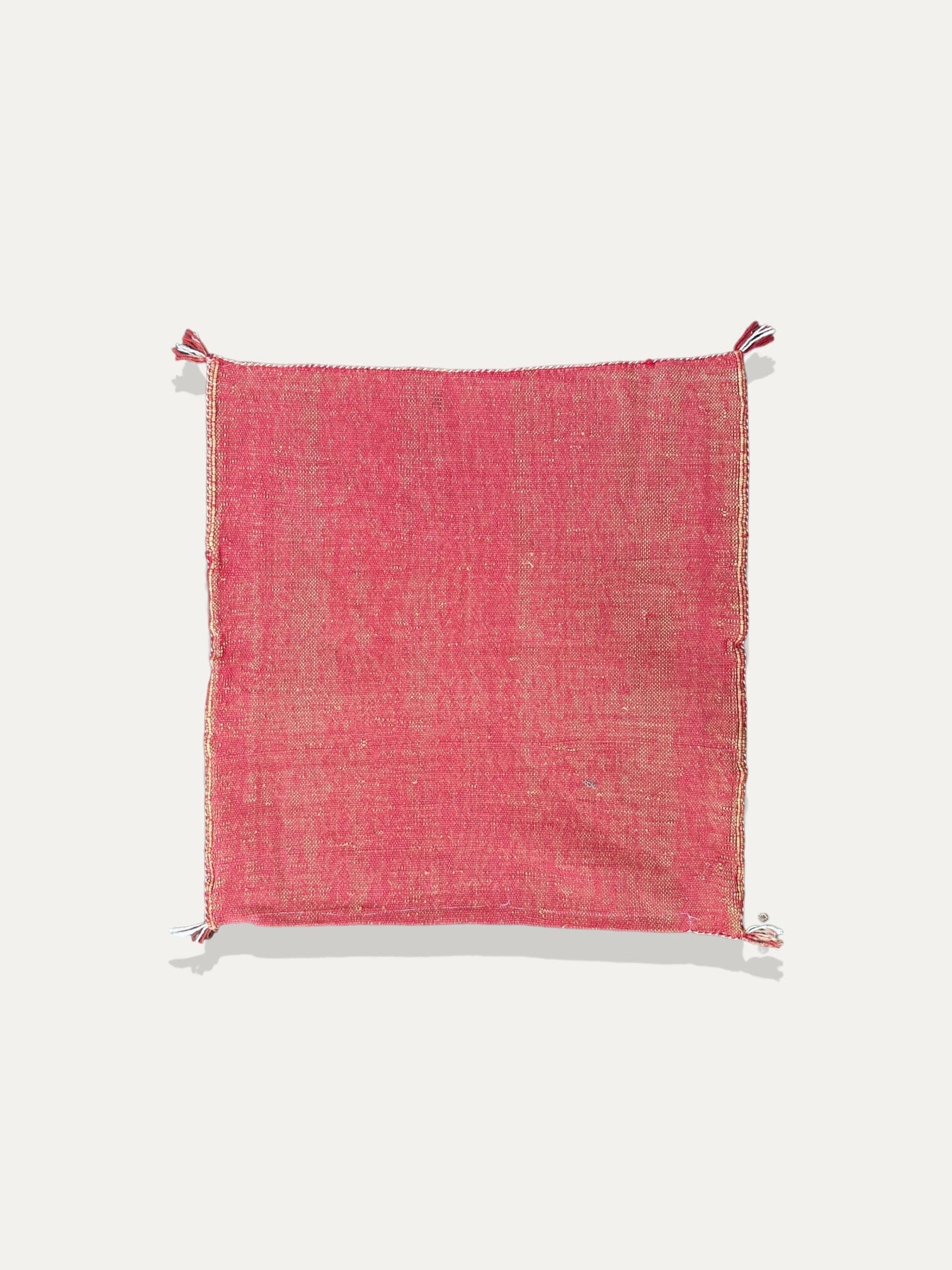 Housse de Coussin safran et ocre en soie de cactus - Tiziri vase Cokoha