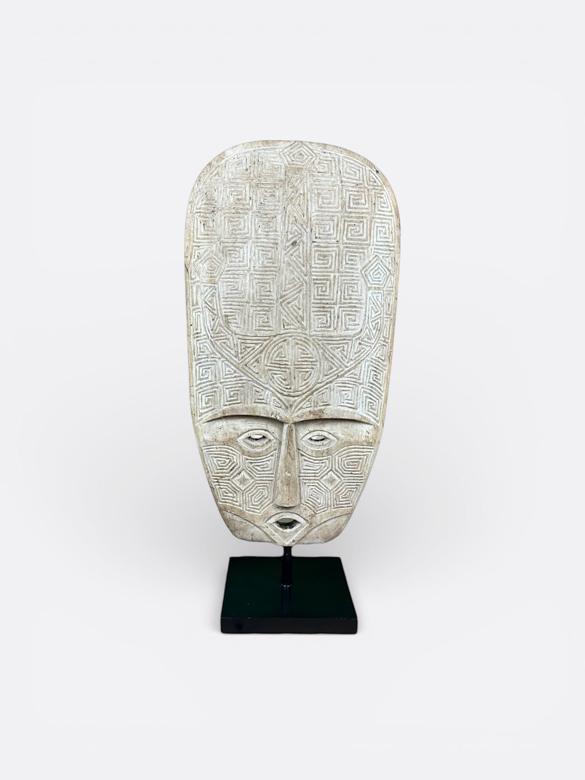 Sculpture visage primitif en bois de Suar réalisée à la main à Bali, hauteur 1 mètre