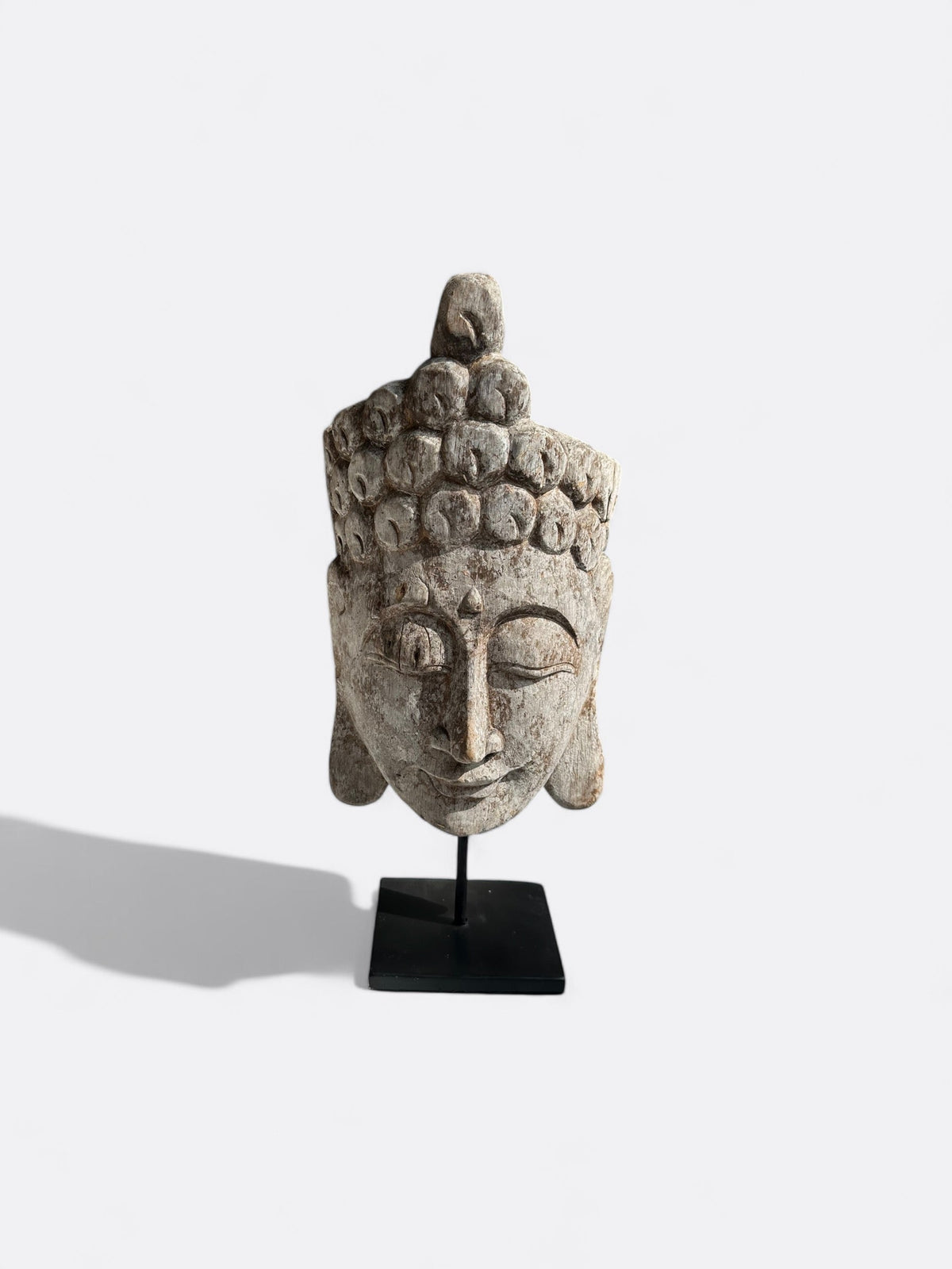 Sculpture visage Bouddha en bois d'Albizia, vue de face