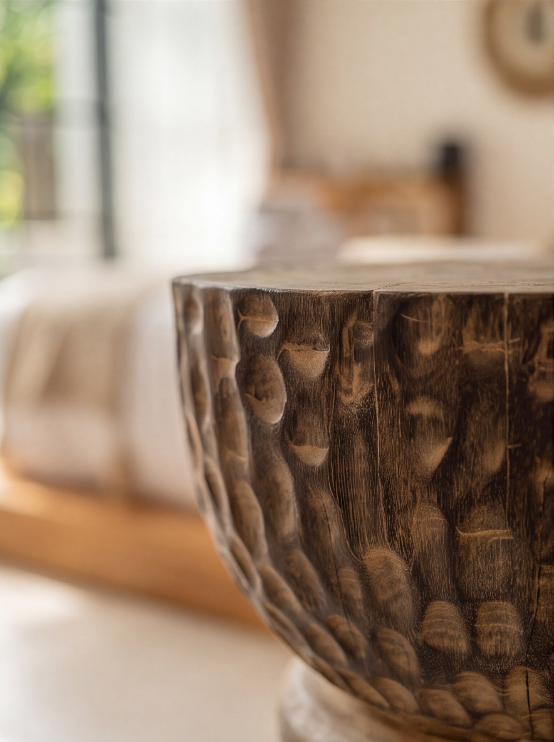 Tabouret en bois de Suar - Tymon