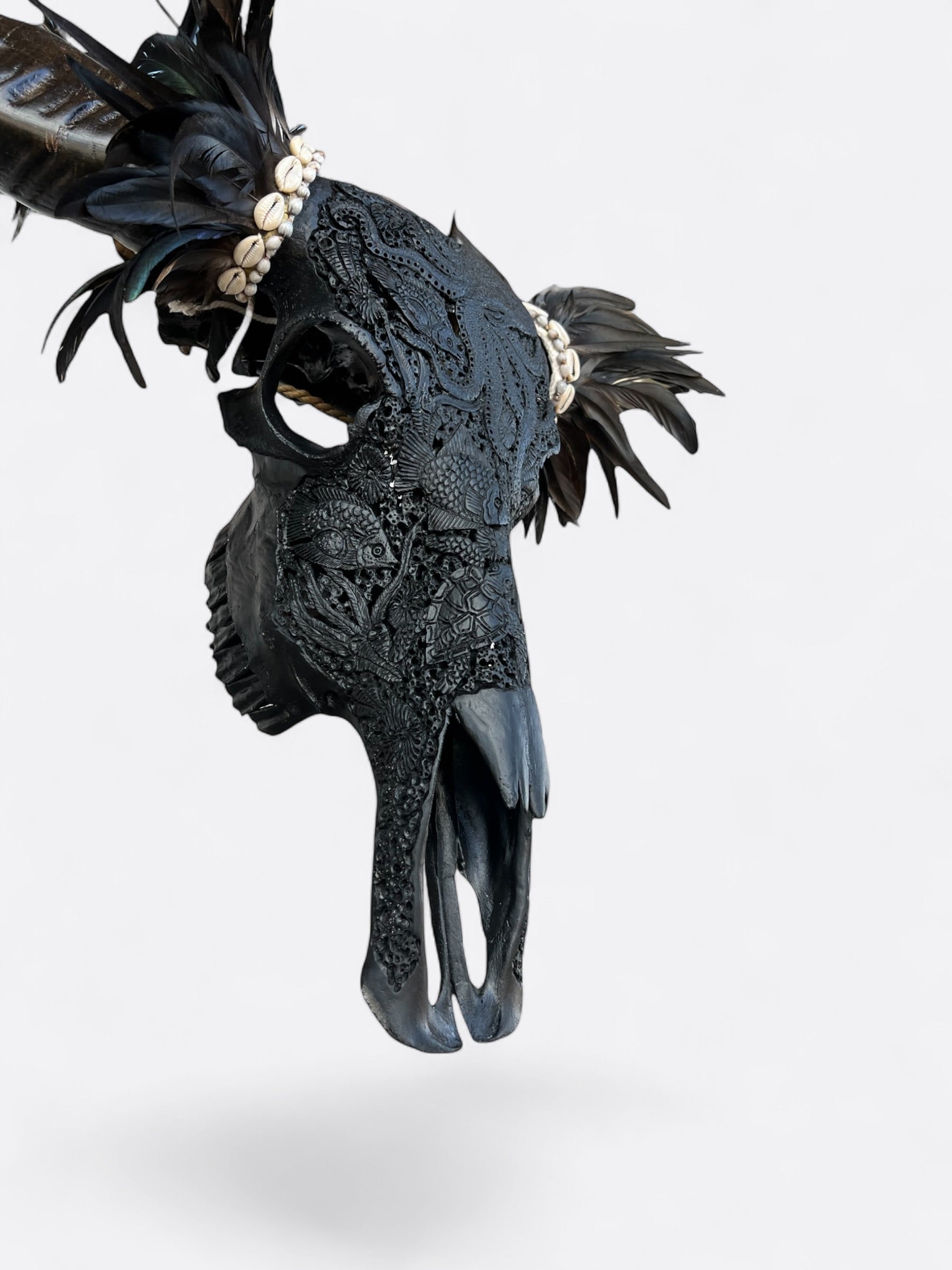 crane de buffle noir artisanat de bali piece unique