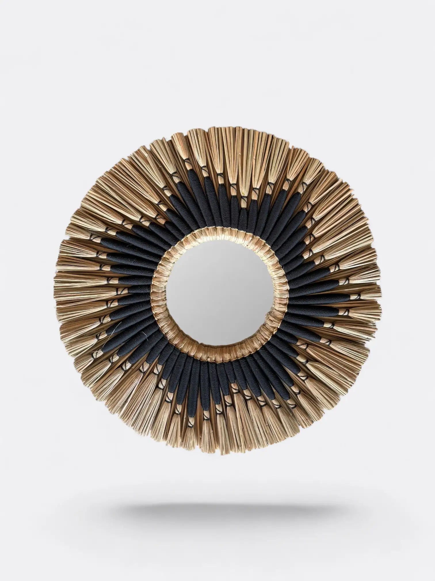 Petit miroir rond artisanal en roseau – Rio noir