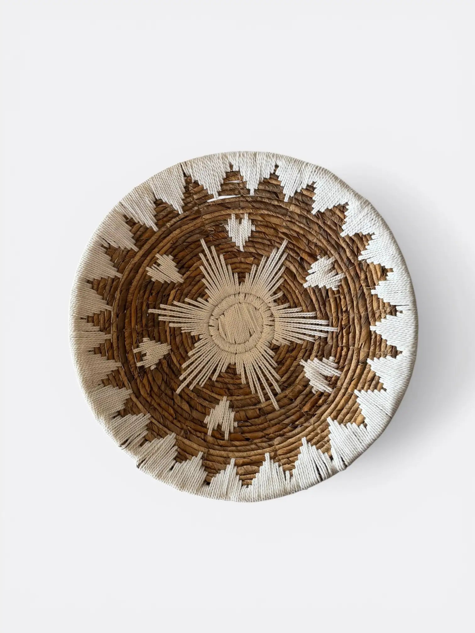Set de 3 assiettes murales en bananier et macramé