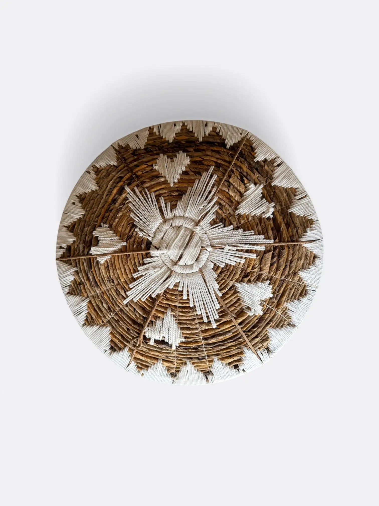 Set de 3 assiettes murales en bananier et macramé