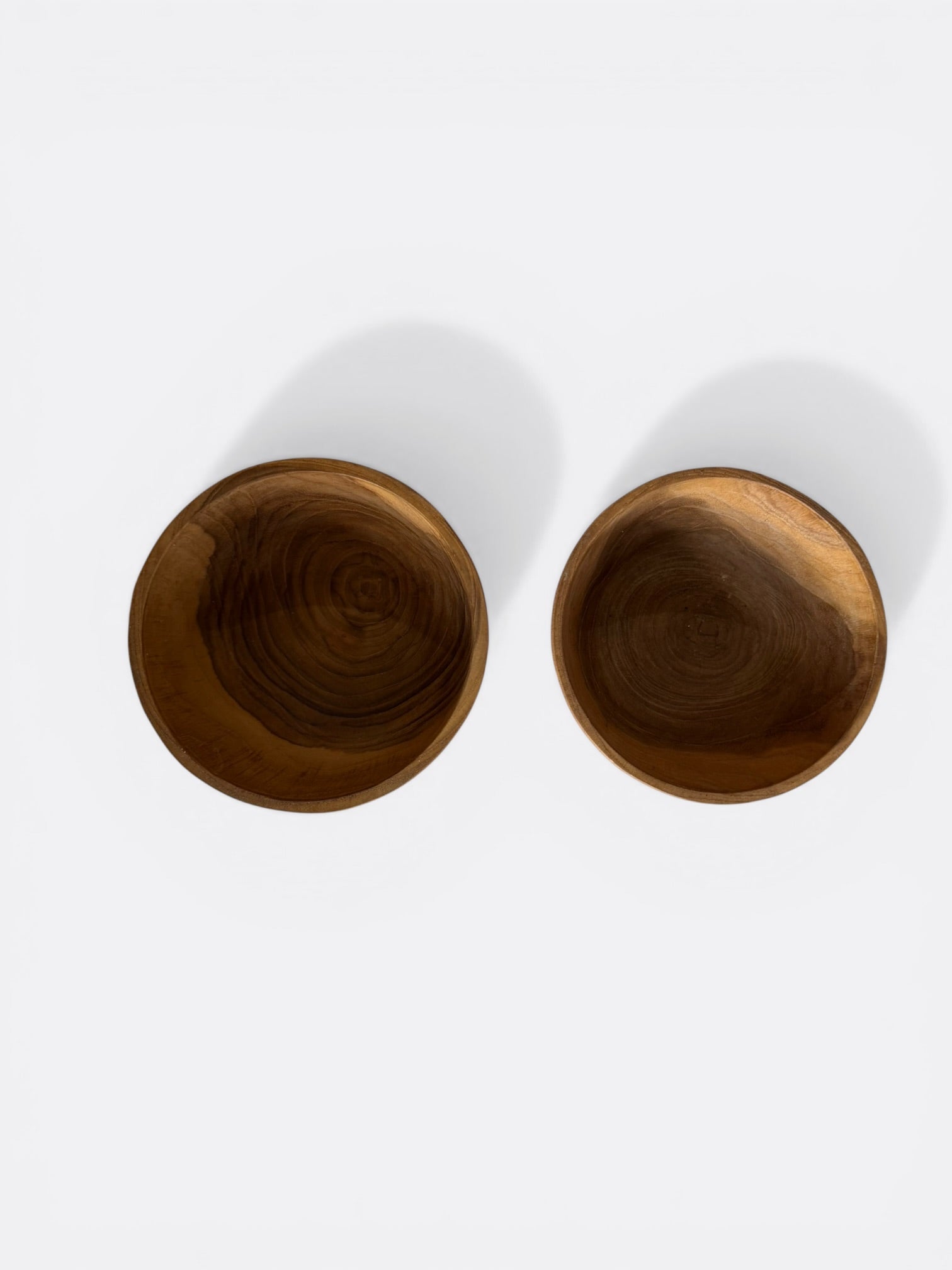 Set de 2 petits bols artisanaux en teck naturel