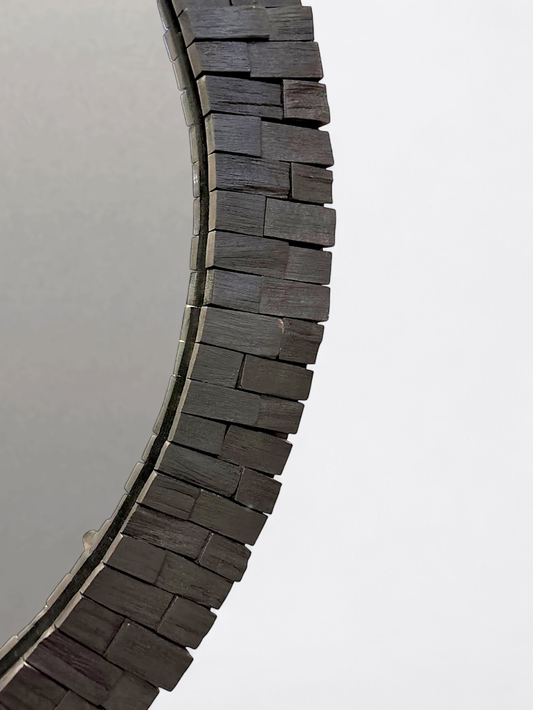 Miroir artisanal rond gris anthracite - Batu