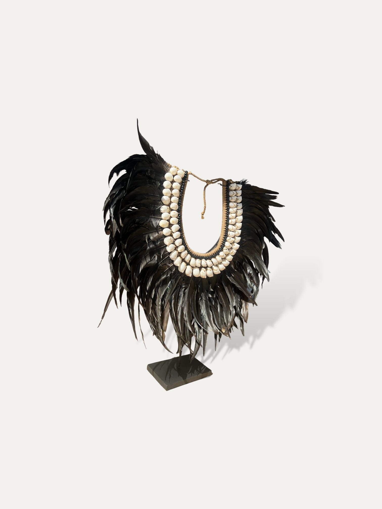 Collier en plumes et coquillages - Noah Cokoha 