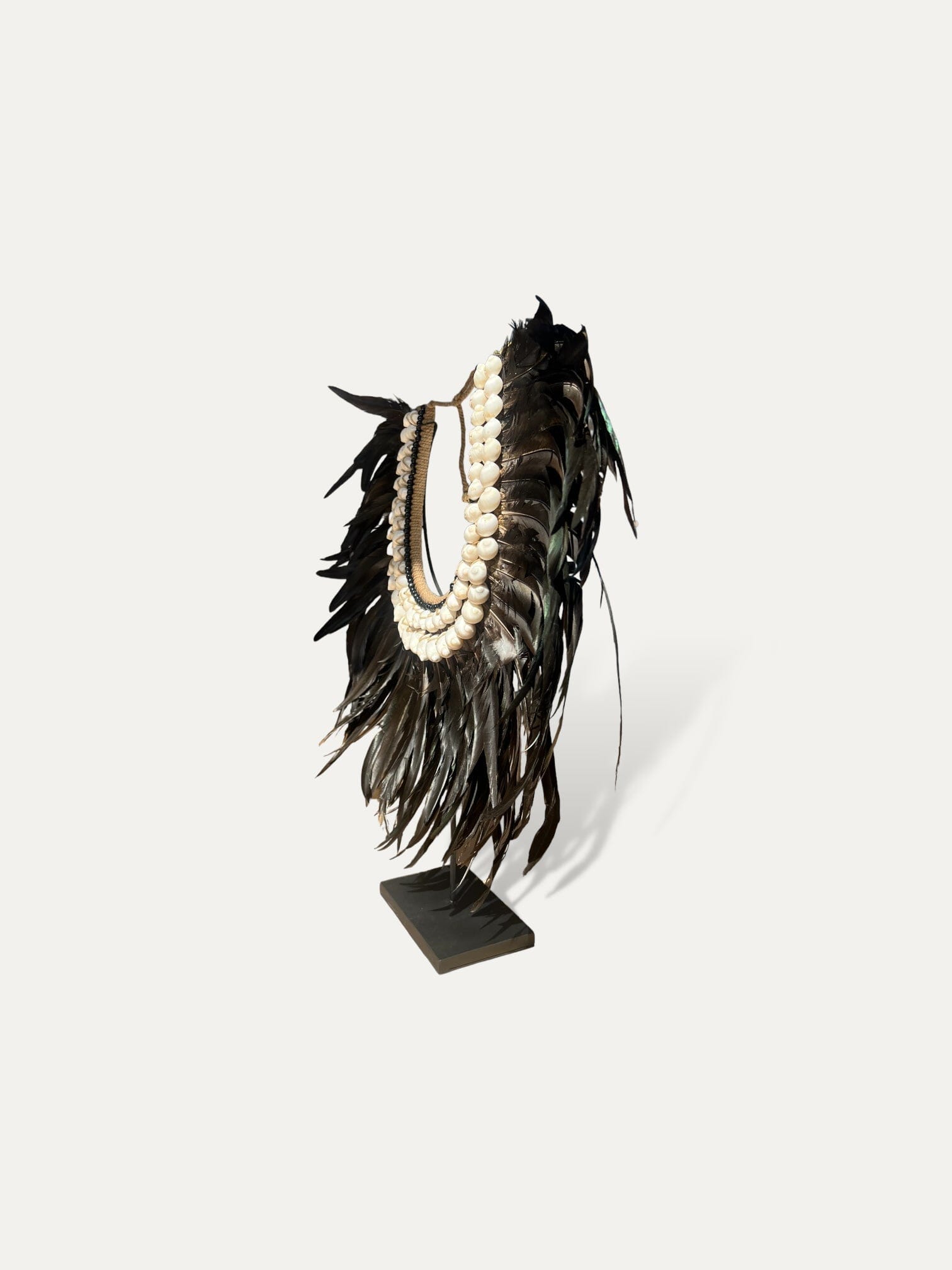 Collier en plumes et coquillages - Noah Cokoha 