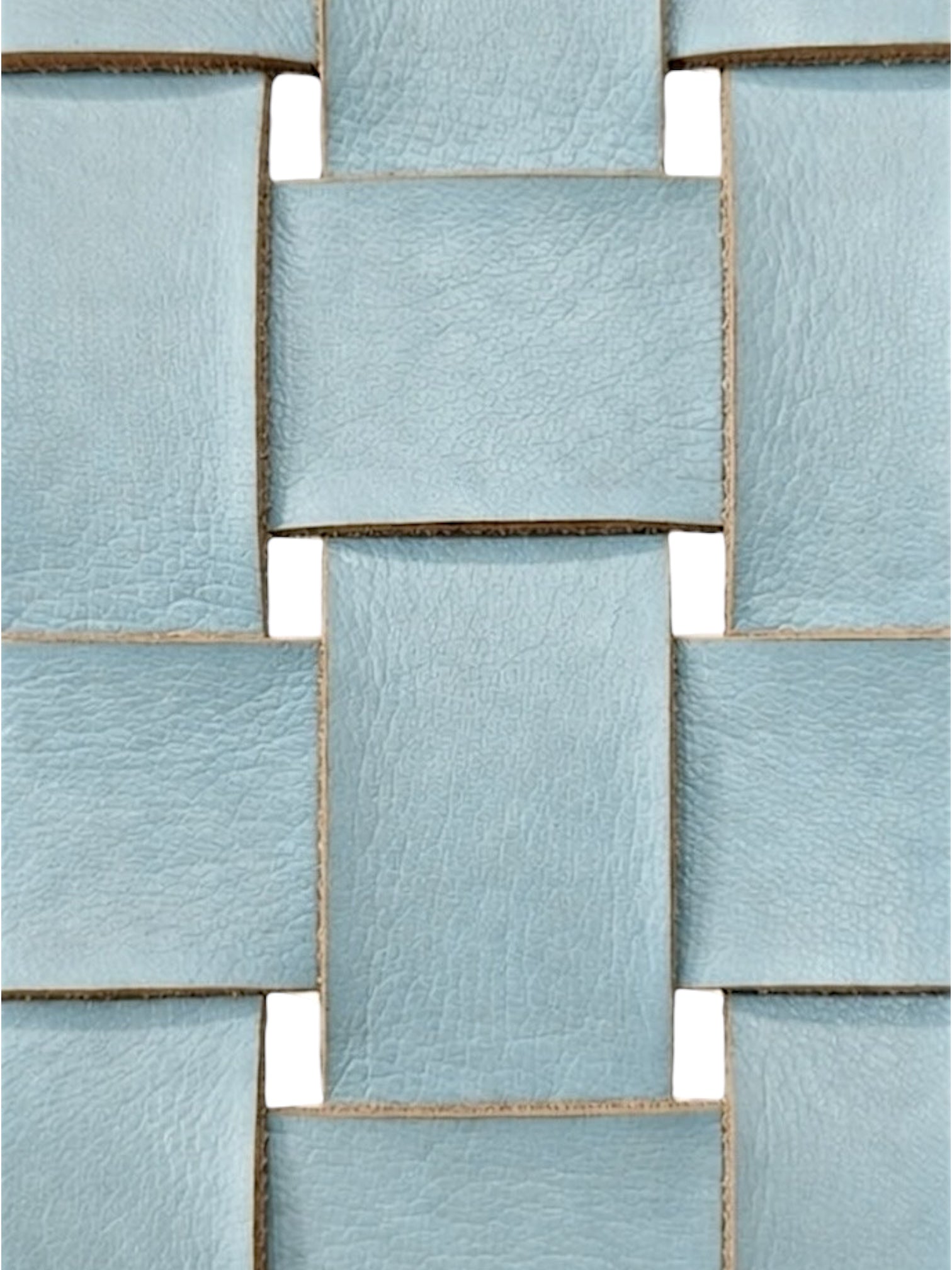 Chaise basse en teck et cuir tressé — Sina bleu