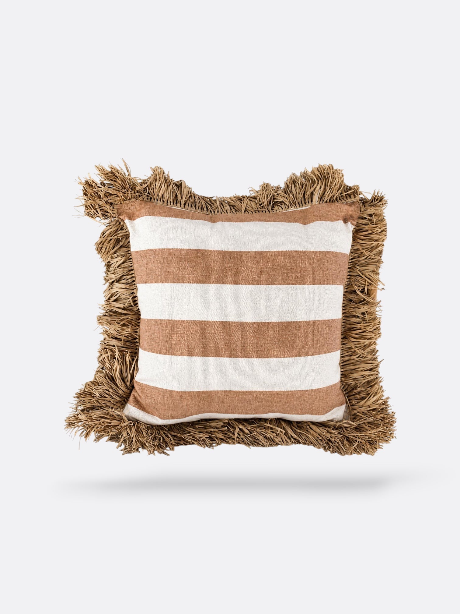 coussin carré Balinais en coton et raphia - blanc & rouge