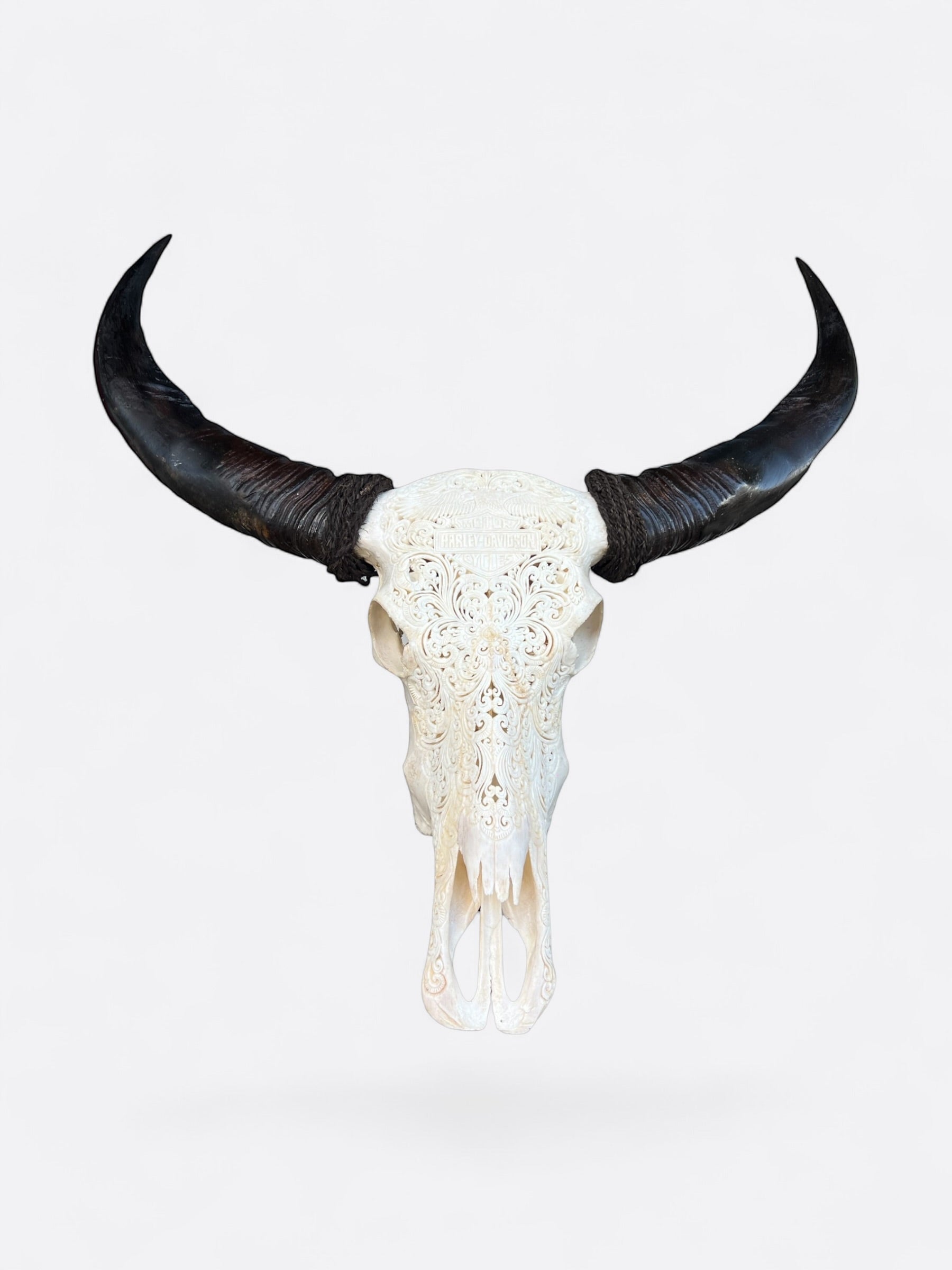 crane de buffle artisanal de bali gravé harley davidson
