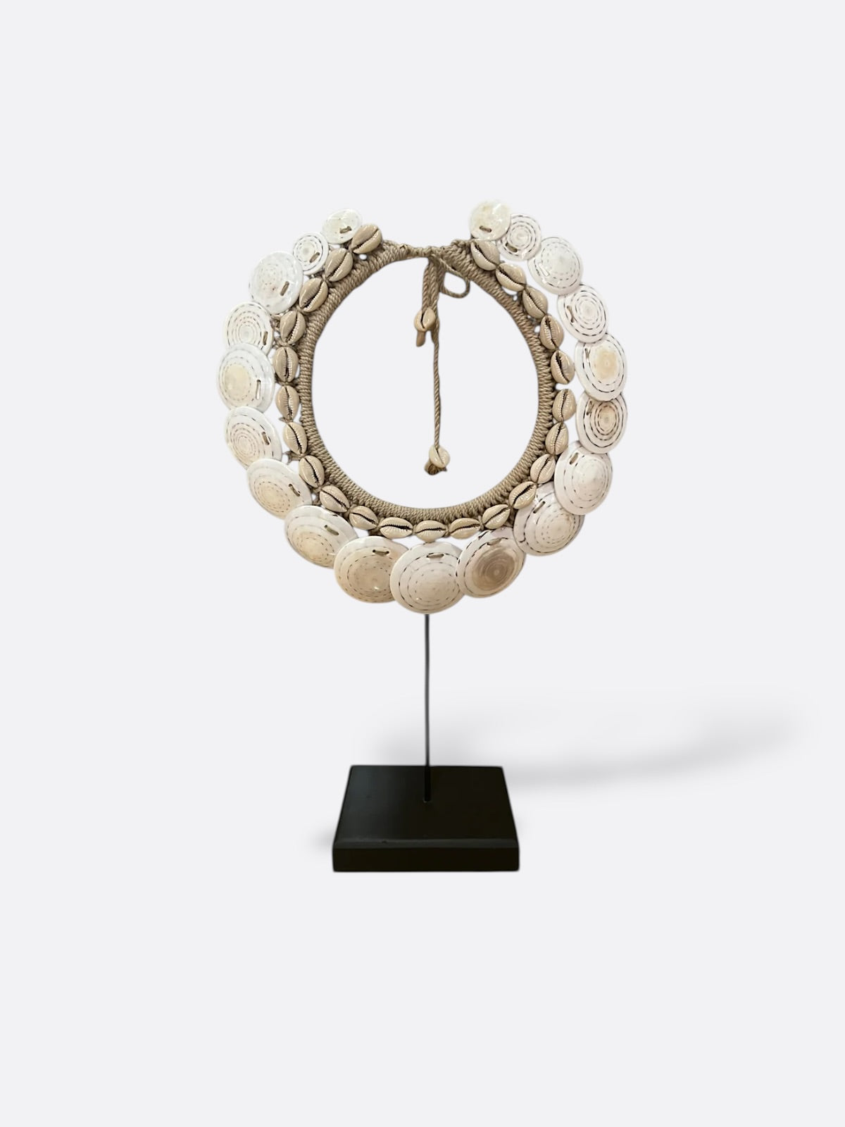 Collier en coquillages plats naturels - Nala