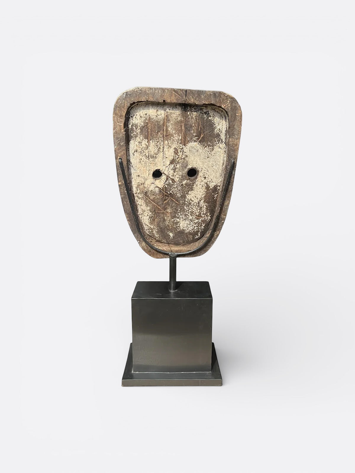 Grande sculpture artisanale en bois de Suar – MR.XXL