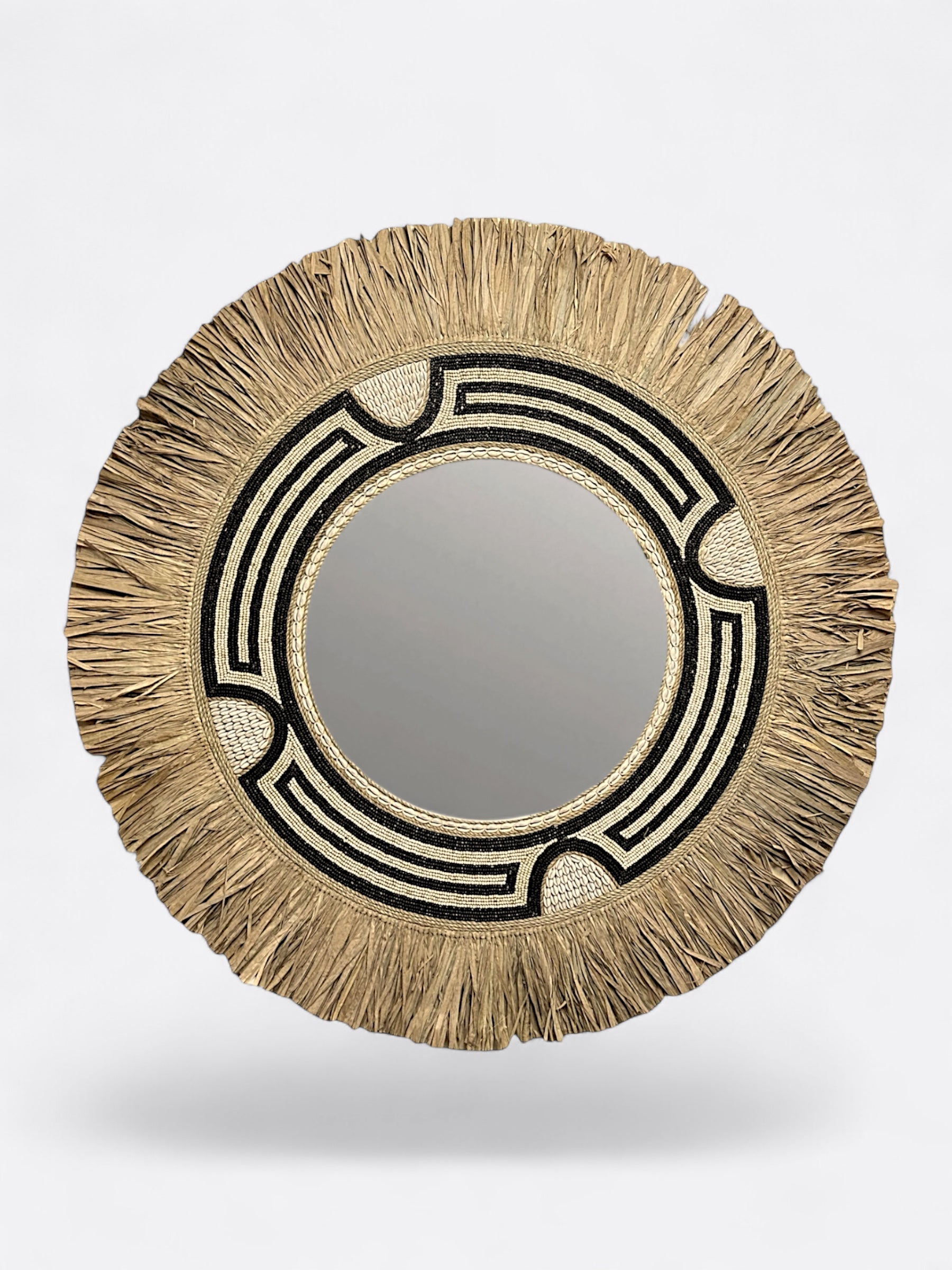 Miroir en raphia avec perles décoratives Bali