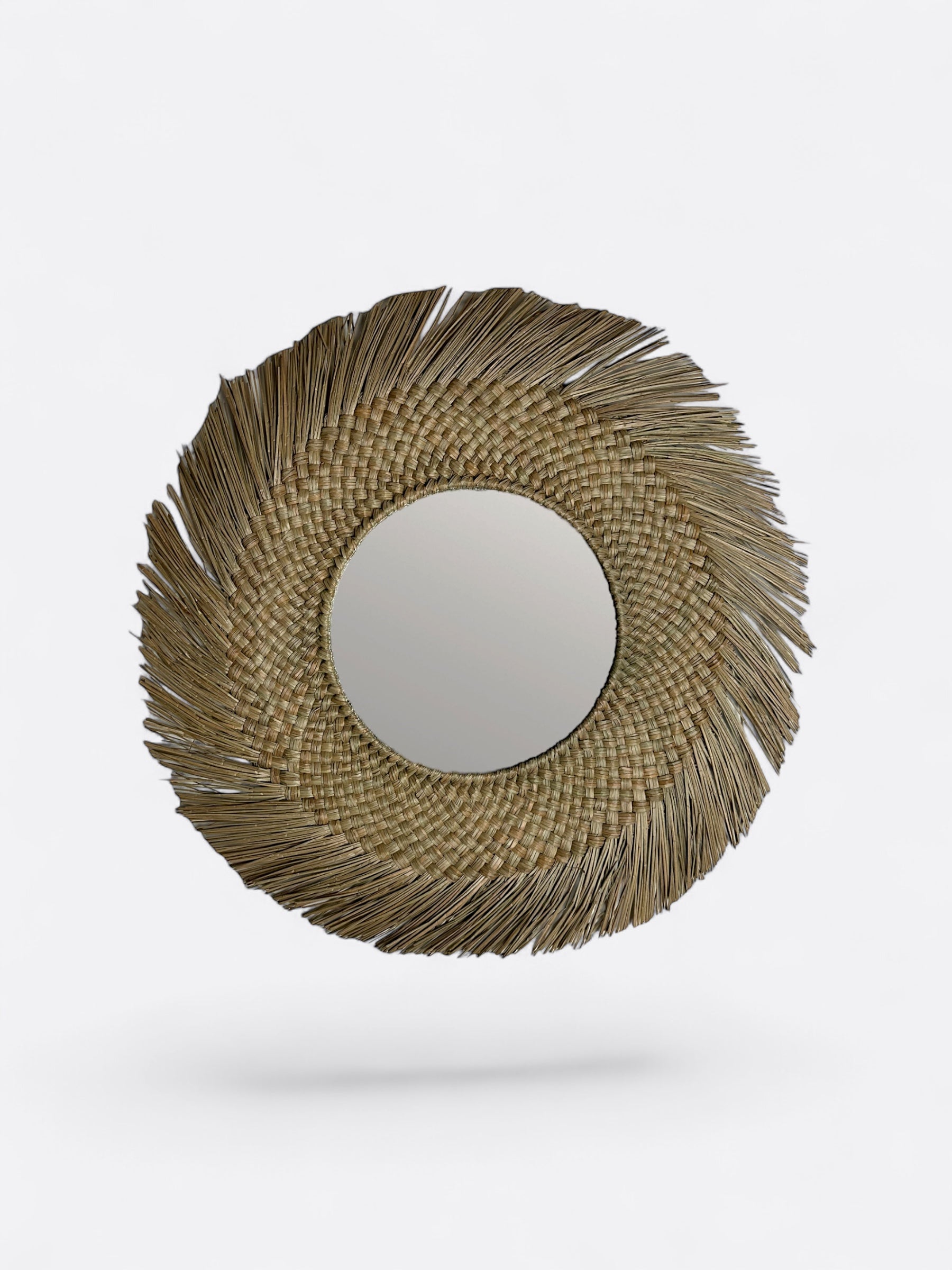 miroir mural rond en paille beige artisanat de bali