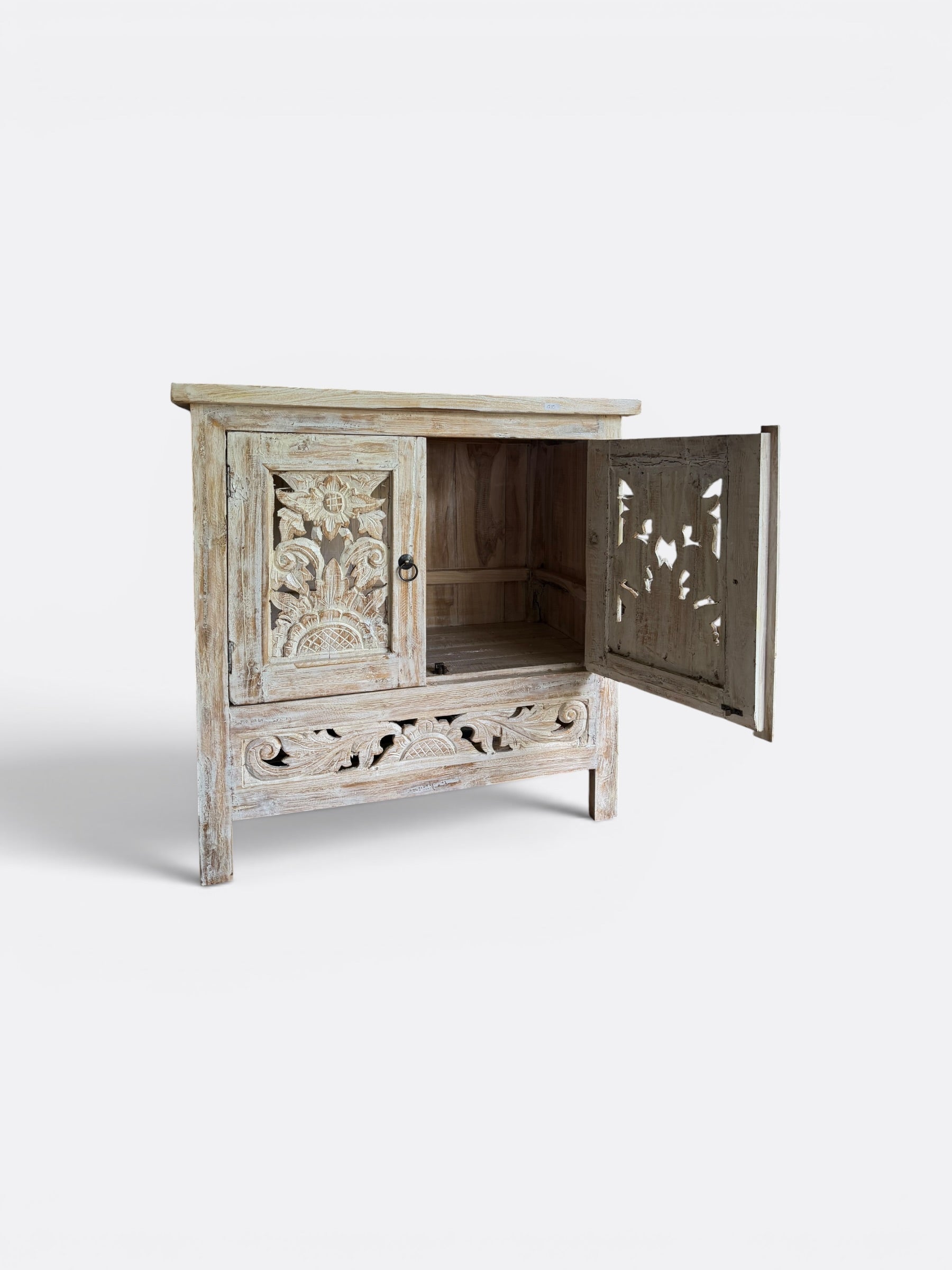 Petit buffet artisanal en teck blanchi – Nohé
