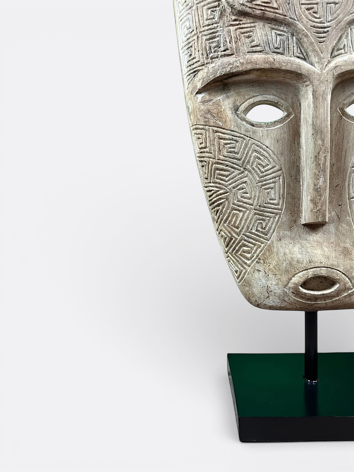 Grande sculpture artisanale en bois de Suar – Apollo