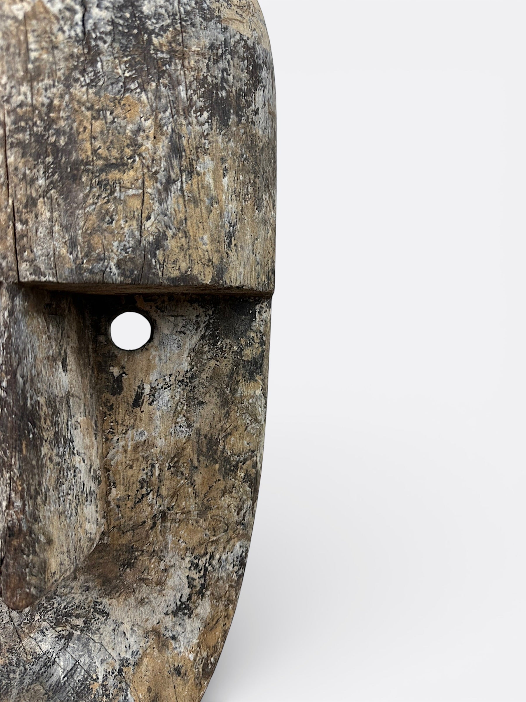 Sculpture tribale sur socle métal – Agung M