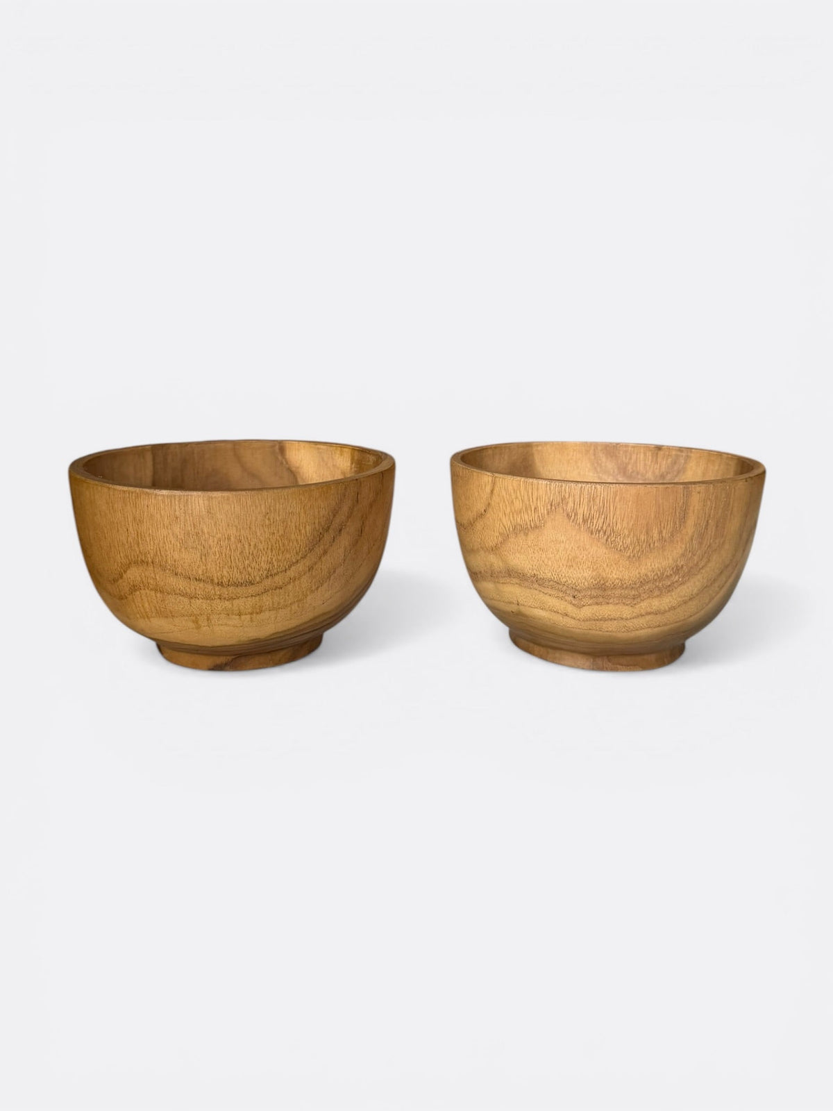 Set de 2 petits bols en teck naturel, vue de face