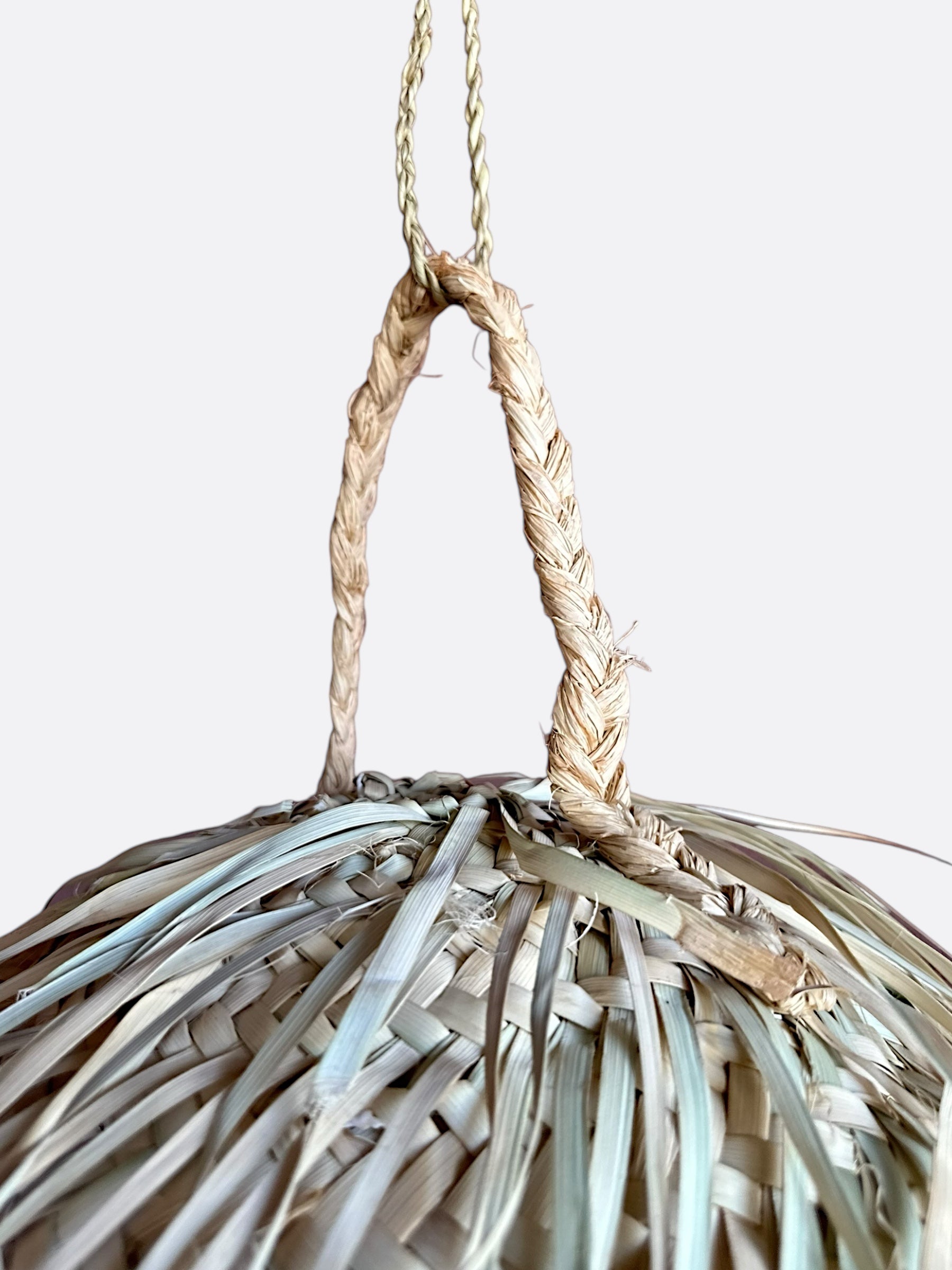 Suspension en feuille de palmier - Oud