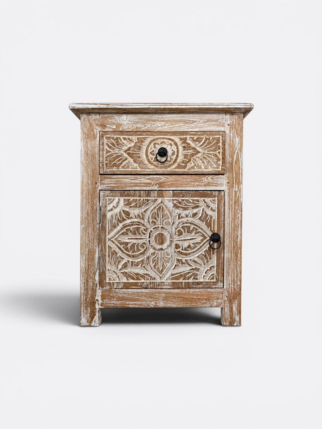 Tables de chevet Bumi en teck massif sculpté artisanales de Bali - lot de 2