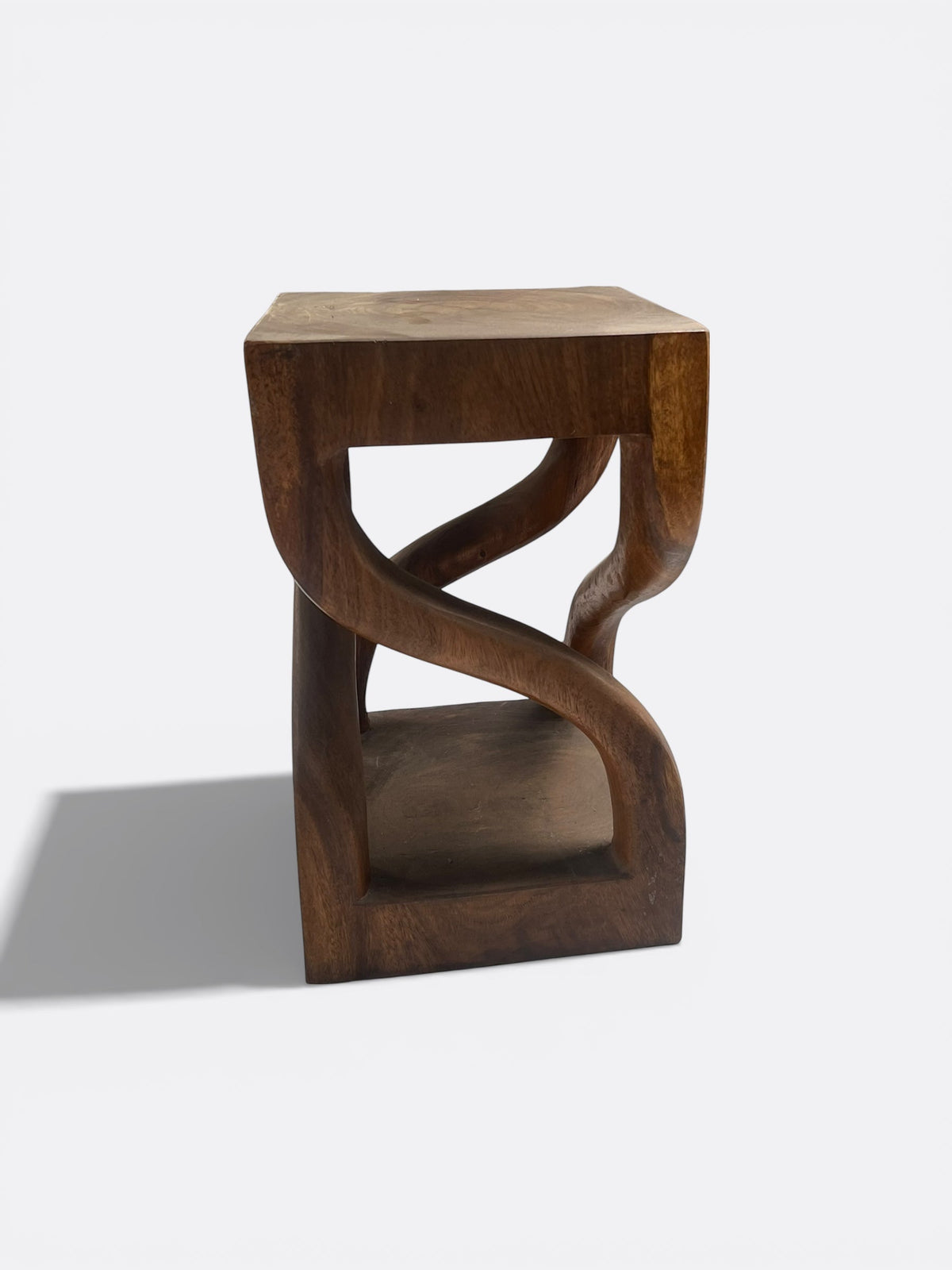 Tabouret Aruna en Suar - vue de côté
