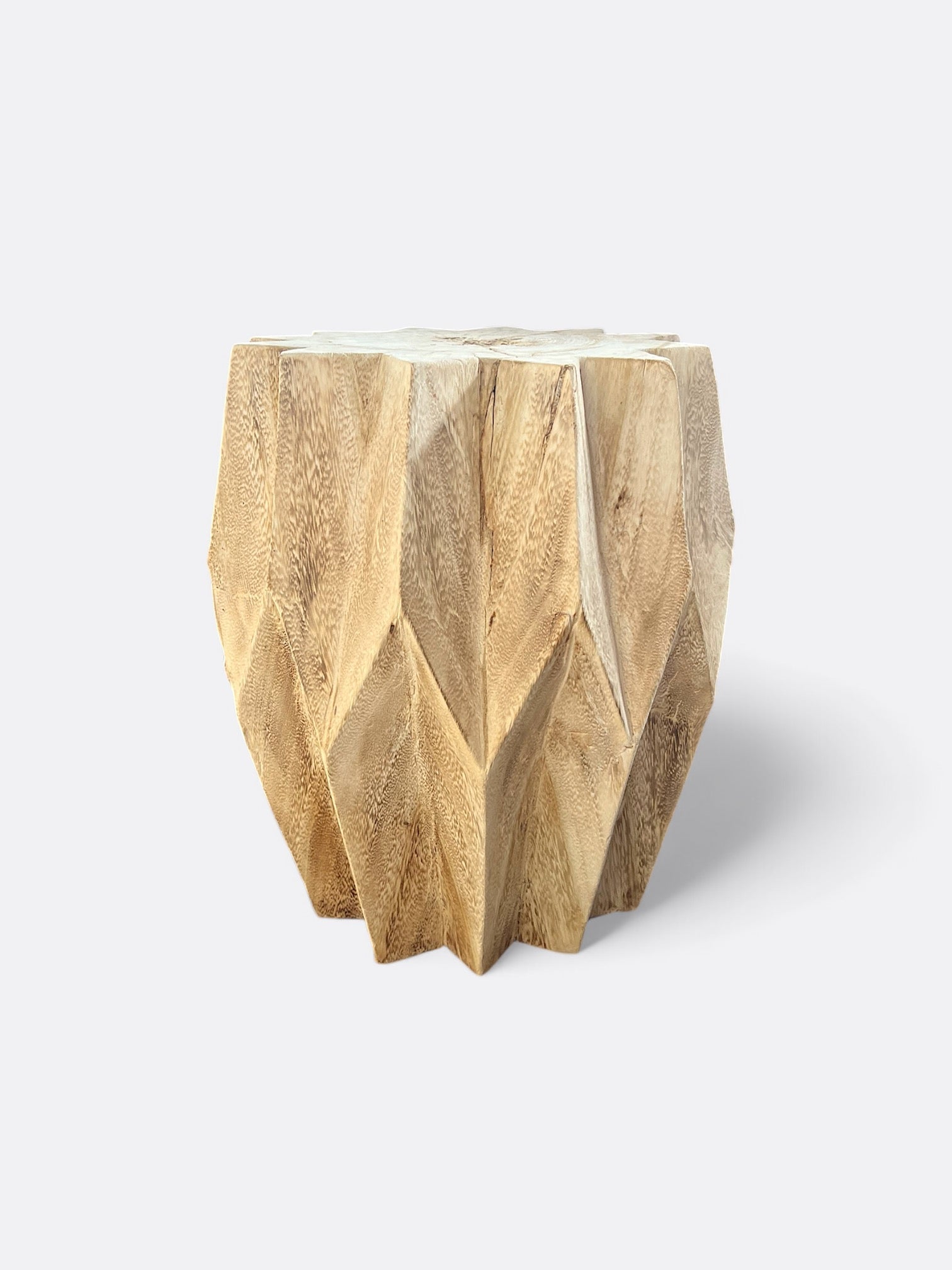 Tabouret Imaya en bois de Suar artisanal de Bali