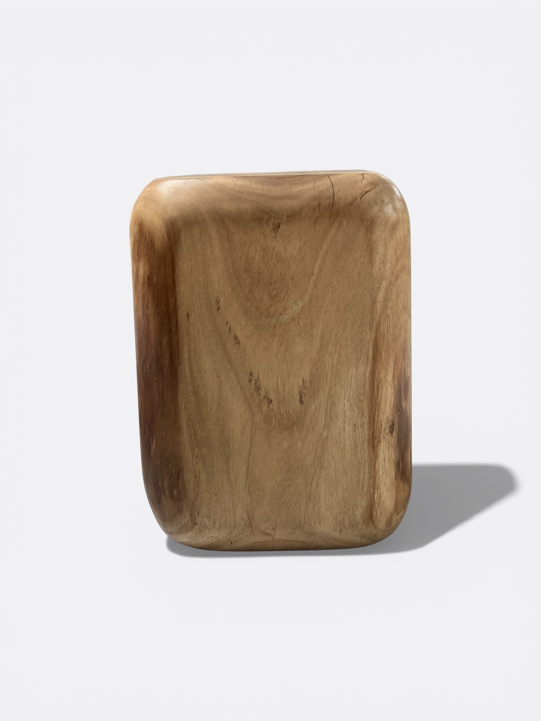 Tabouret Sanai en Suar - détail du design ajouré